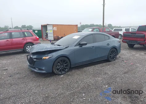 2024 Mazda 3 2.5 S Carbon Edition z USA, uszkodzony, nr VIN 3MZBPBCM8RM408395